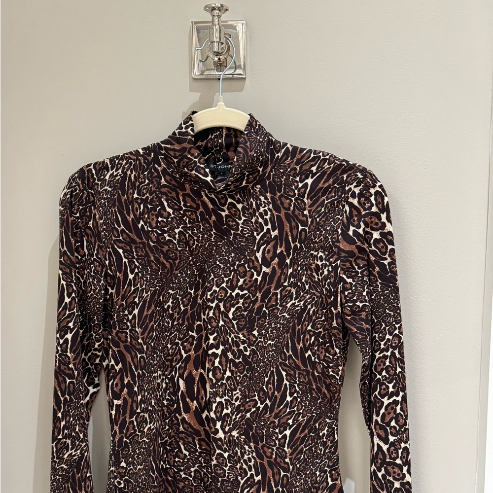 St. John top